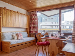 Studio Les Genepis - Val Claret-3 by Interhome